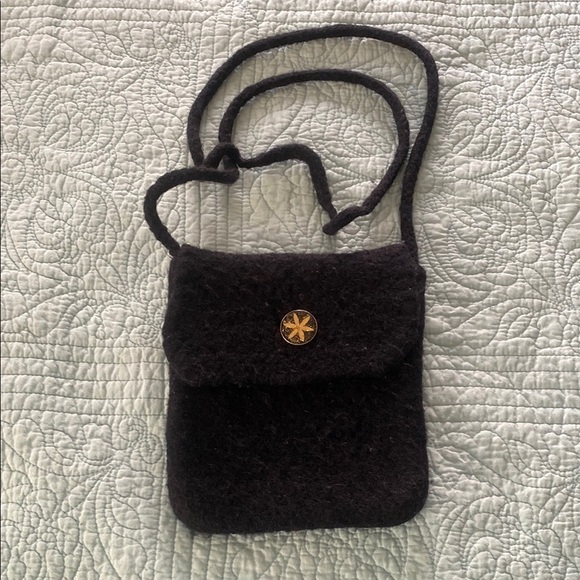 Elegant Wool Textured Crossbody Bag - Picture 1 of 5
